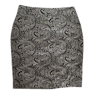 Ann Taylor Floral Black w/Metallic Silver Paisley Pattern Lined Skirt Womens 00P